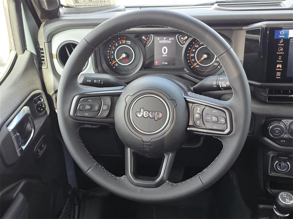 new 2025 Jeep Gladiator car, priced at $39,467