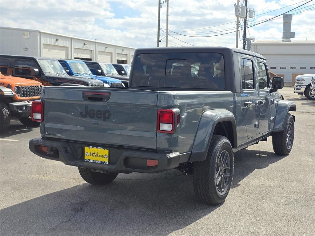 new 2025 Jeep Gladiator car, priced at $39,467