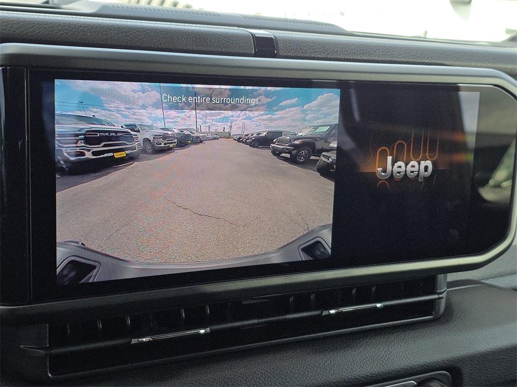 new 2025 Jeep Gladiator car, priced at $39,467