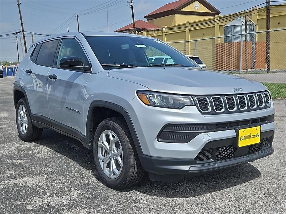 new 2024 Jeep Compass car, priced at $26,686