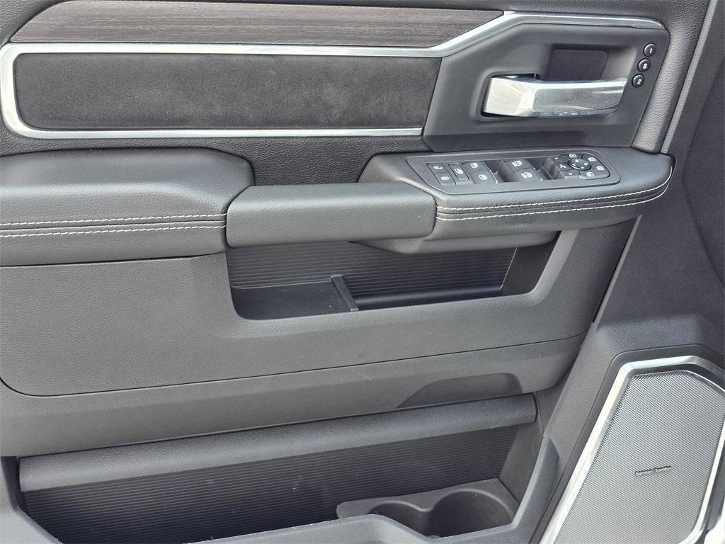 new 2025 Ram 2500 car, priced at $79,253