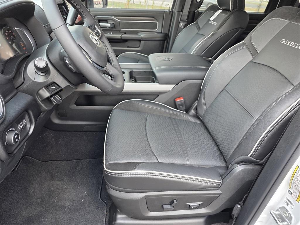 new 2025 Ram 2500 car, priced at $79,253