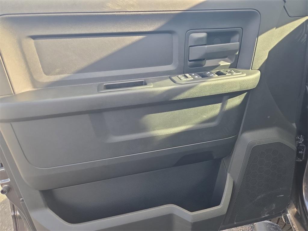 new 2025 Ram 2500 car, priced at $61,887