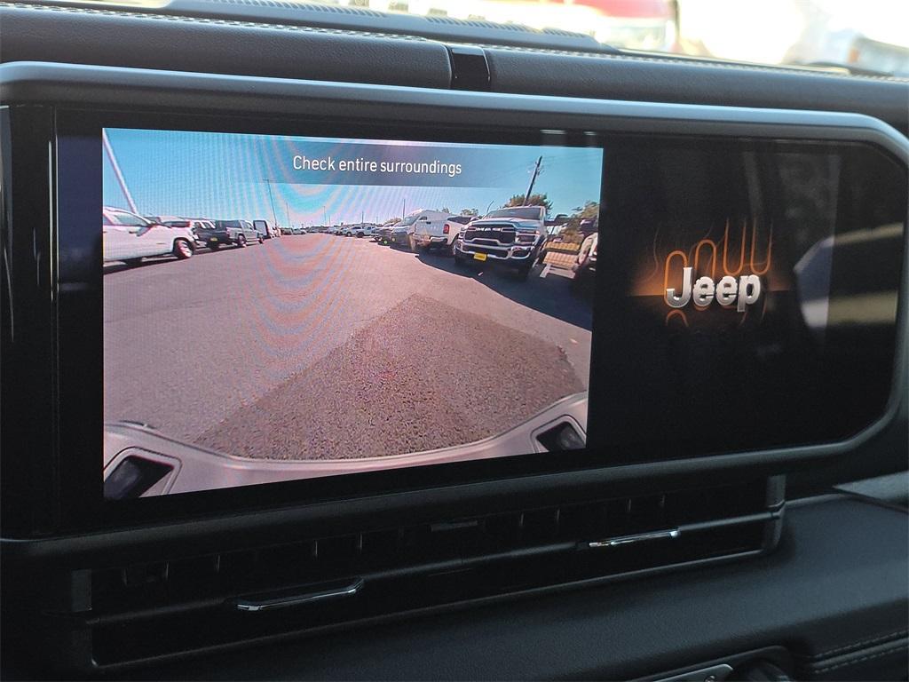 new 2025 Jeep Gladiator car, priced at $42,626