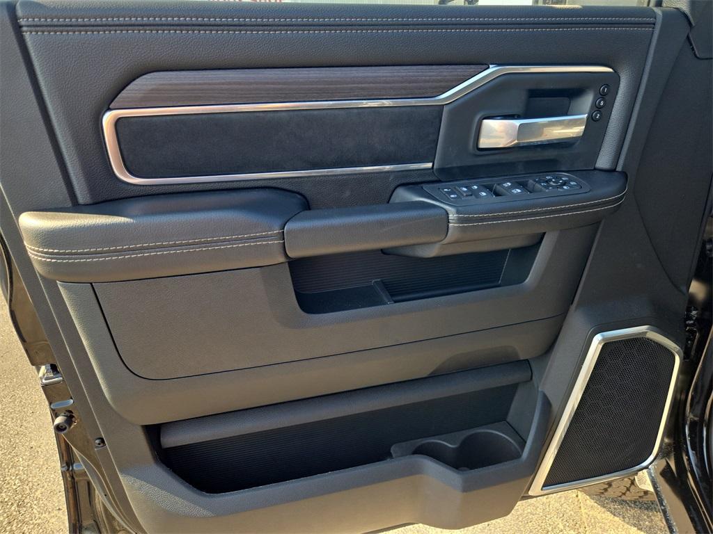 new 2025 Ram 2500 car, priced at $77,211