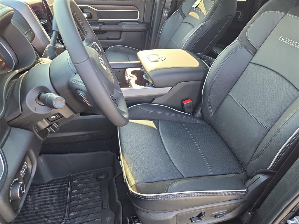 new 2025 Ram 2500 car, priced at $77,211