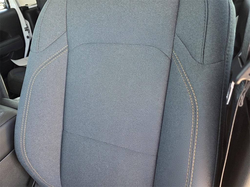 new 2025 Jeep Gladiator car, priced at $39,222