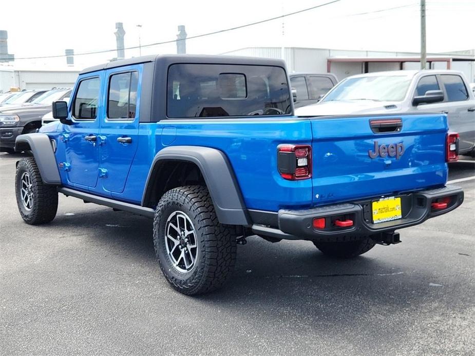 new 2024 Jeep Gladiator car, priced at $50,438