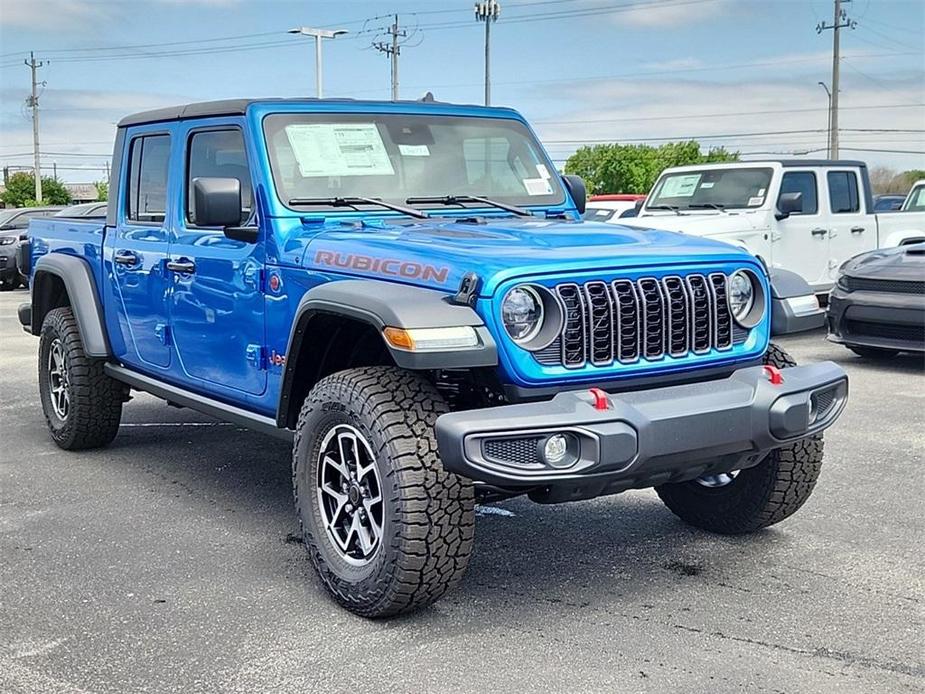 new 2024 Jeep Gladiator car, priced at $50,438