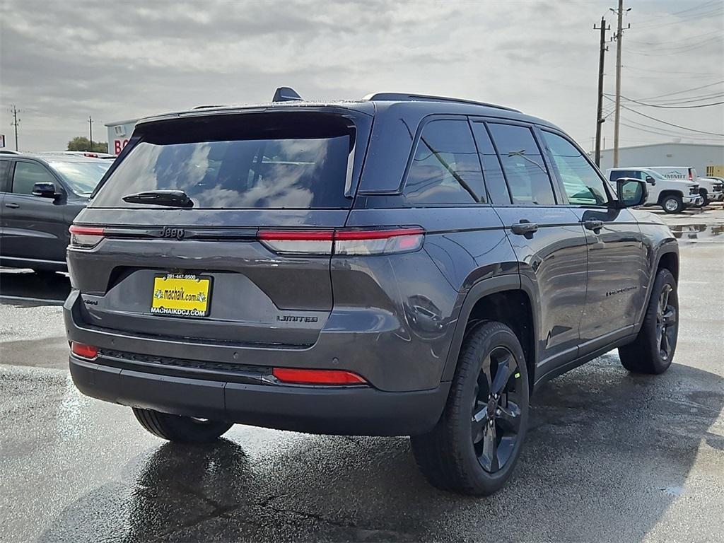 new 2025 Jeep Grand Cherokee car, priced at $43,944