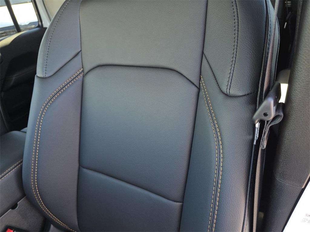 new 2025 Jeep Gladiator car, priced at $42,126