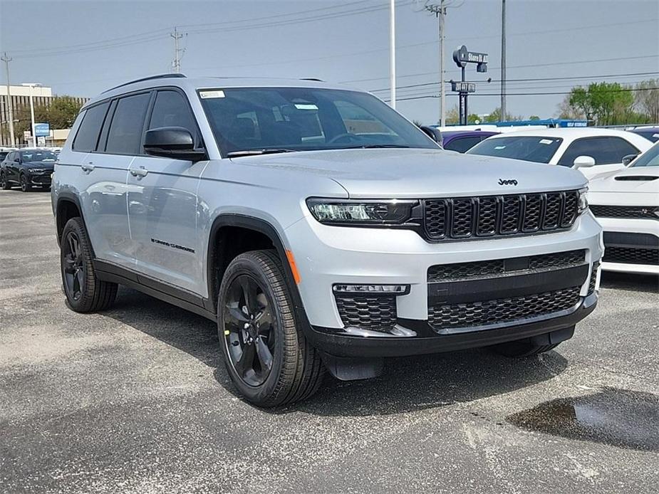 new 2024 Jeep Grand Cherokee L car, priced at $44,448