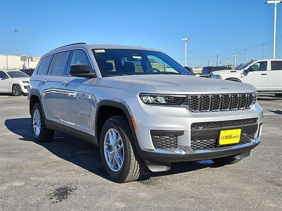 new 2025 Jeep Grand Cherokee L car, priced at $37,986