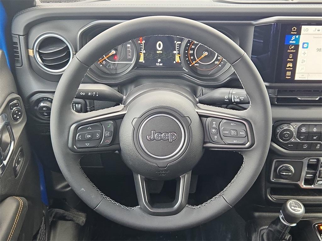 new 2025 Jeep Gladiator car, priced at $42,992