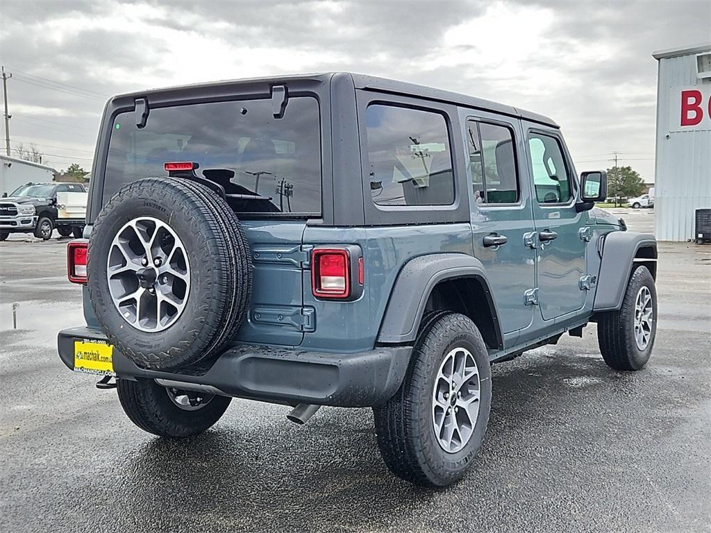 new 2025 Jeep Wrangler car, priced at $47,660