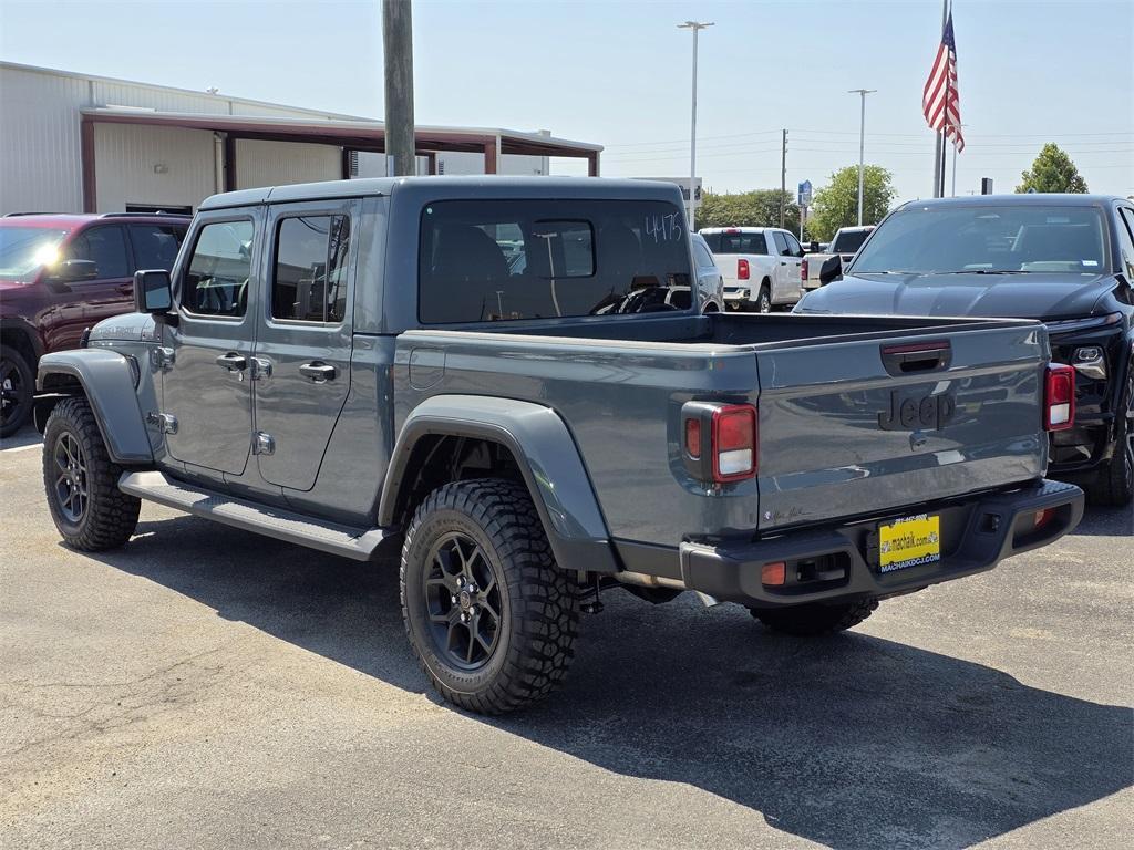 new 2025 Jeep Gladiator car, priced at $42,626
