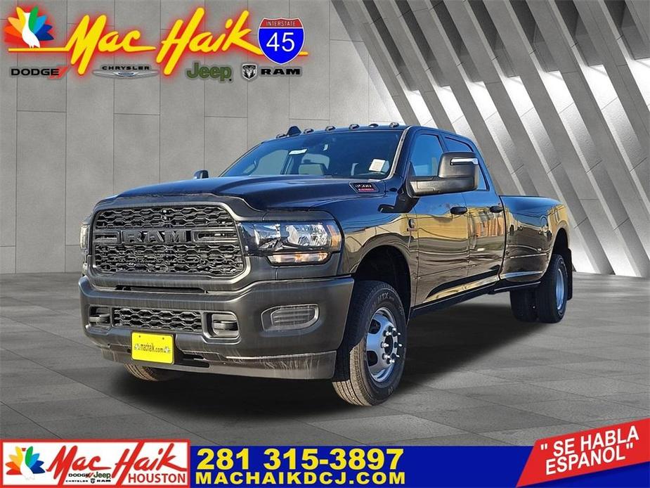 new 2024 Ram 3500 car, priced at $62,558