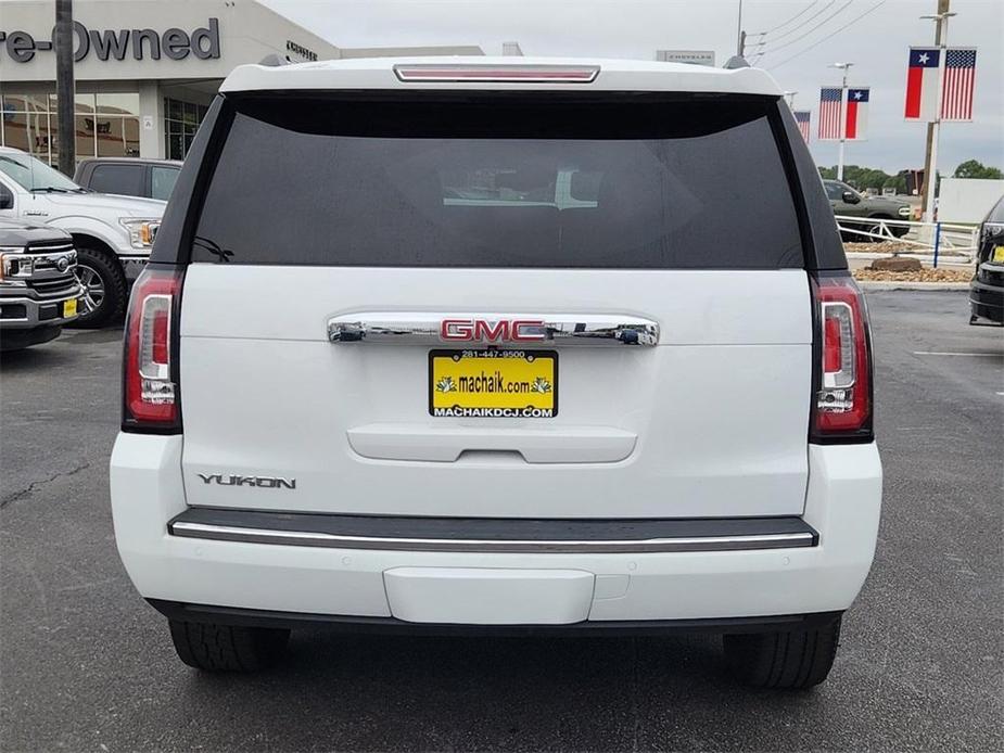 used 2018 GMC Yukon car, priced at $30,999