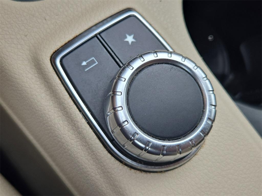 used 2020 Mercedes-Benz GLA 250 car, priced at $20,717