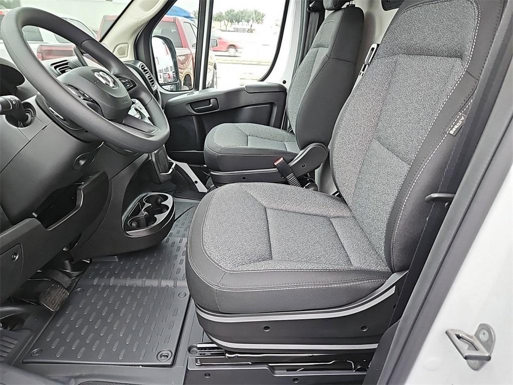 new 2024 Ram ProMaster 3500 car, priced at $49,898