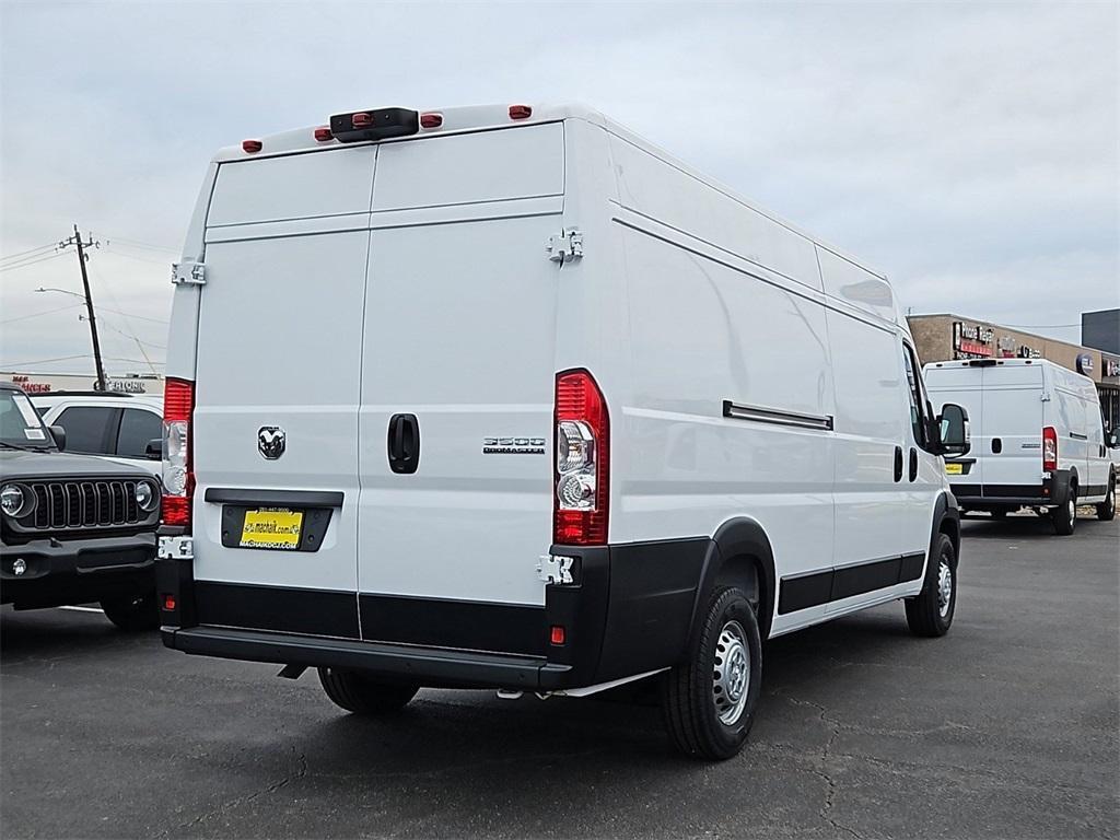 new 2024 Ram ProMaster 3500 car, priced at $49,898