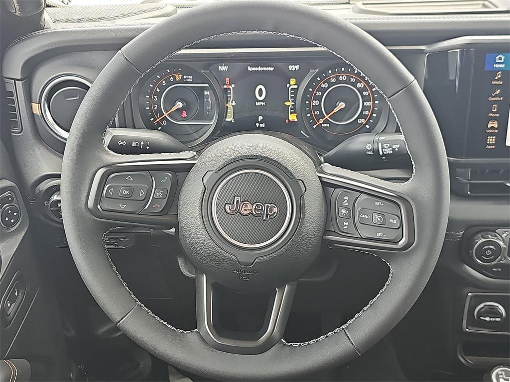 new 2025 Jeep Gladiator car, priced at $39,991