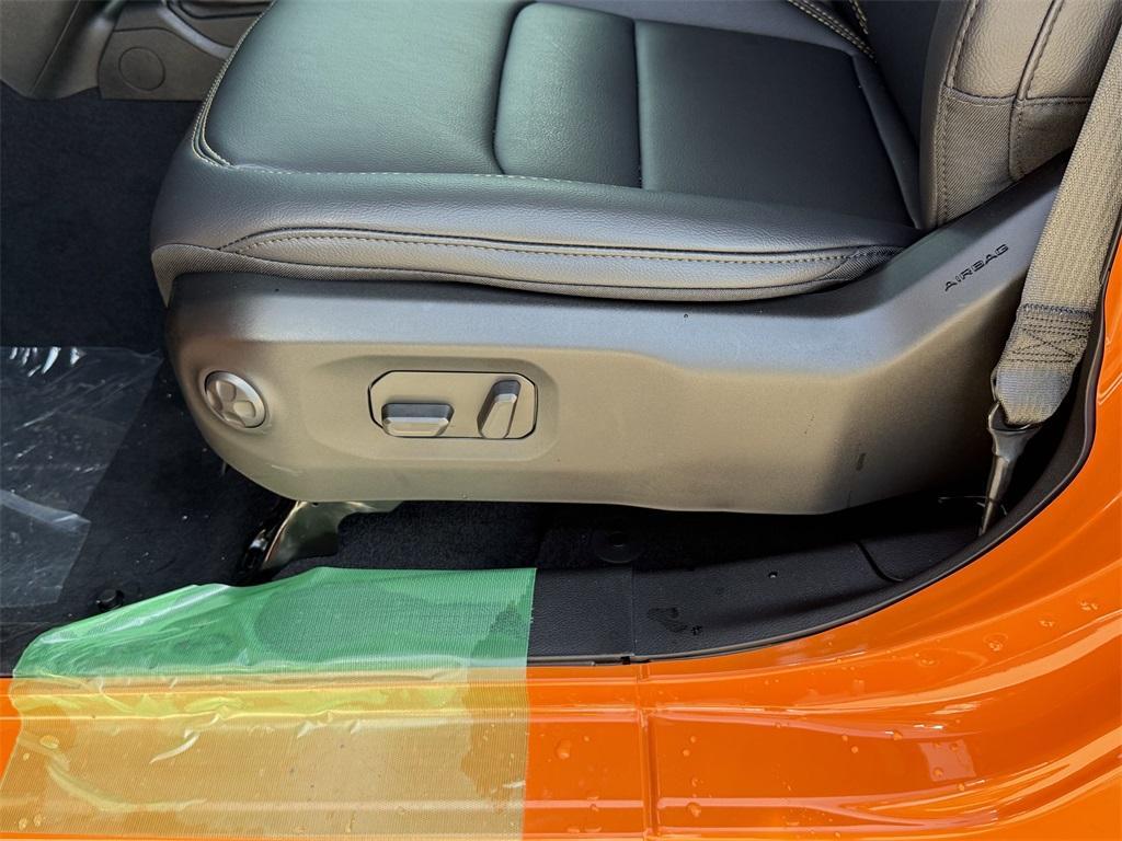 new 2025 Jeep Gladiator car, priced at $41,147