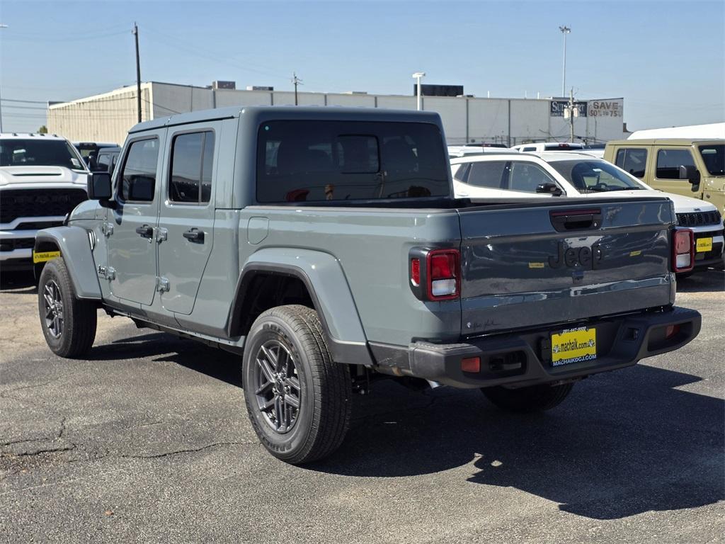 new 2025 Jeep Gladiator car, priced at $39,716