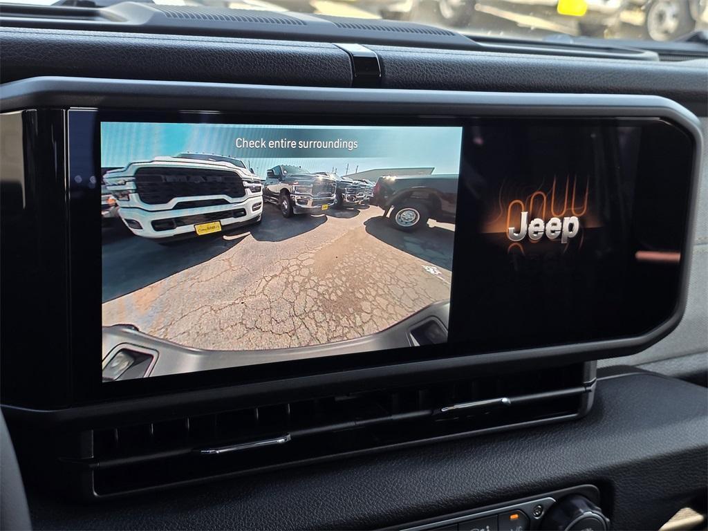 new 2025 Jeep Gladiator car, priced at $39,716