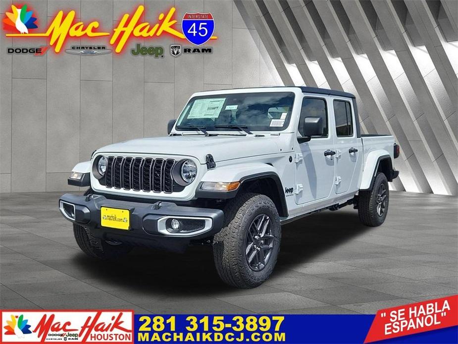 new 2024 Jeep Gladiator car, priced at $42,100