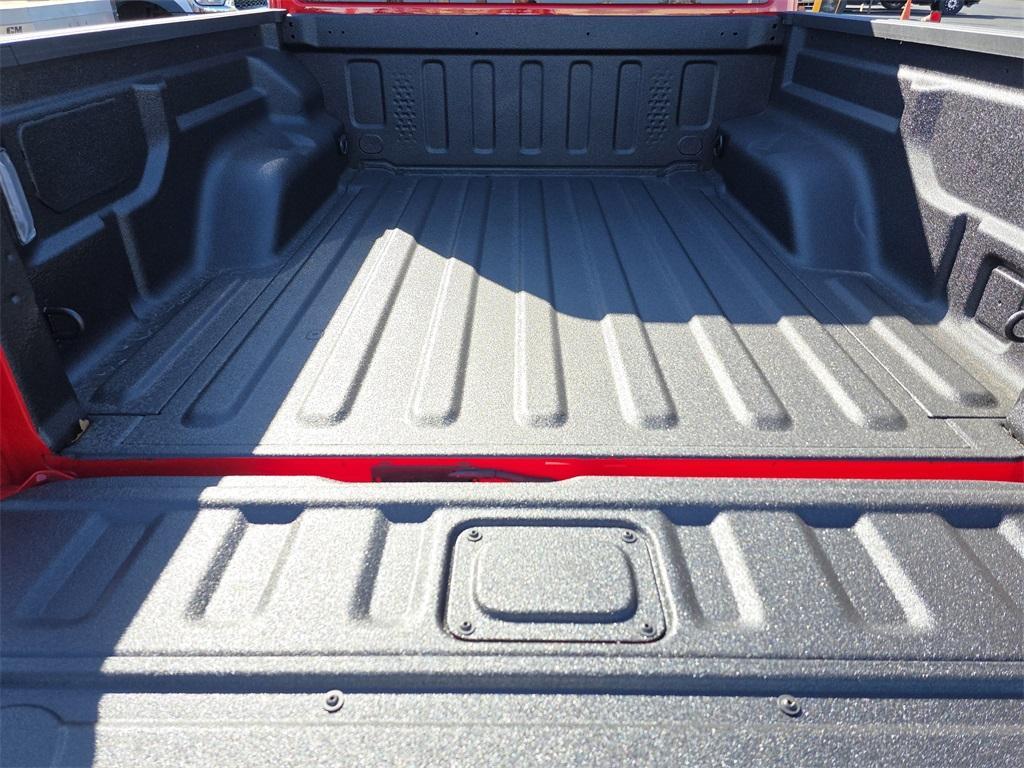 new 2025 Jeep Gladiator car, priced at $39,716