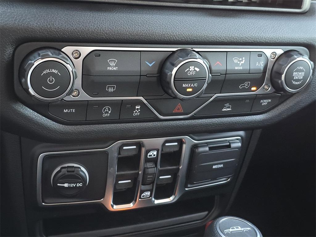 new 2025 Jeep Gladiator car, priced at $39,716