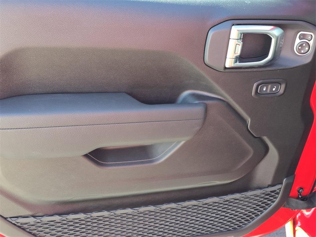 new 2025 Jeep Gladiator car, priced at $39,716