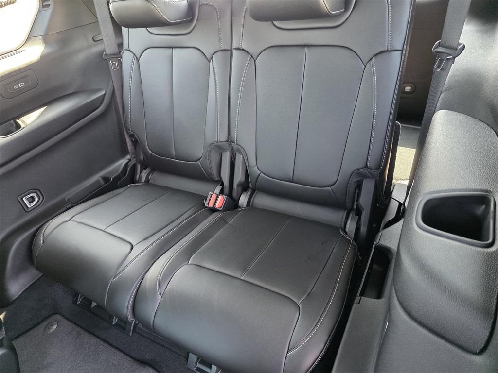 new 2025 Jeep Grand Cherokee L car, priced at $43,991