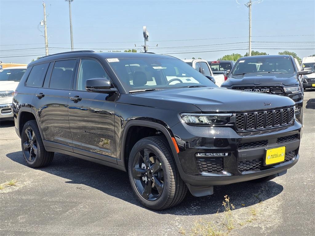 new 2025 Jeep Grand Cherokee L car, priced at $43,991