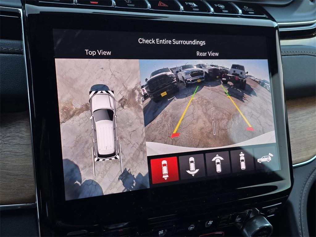 new 2025 Jeep Grand Cherokee car, priced at $57,368