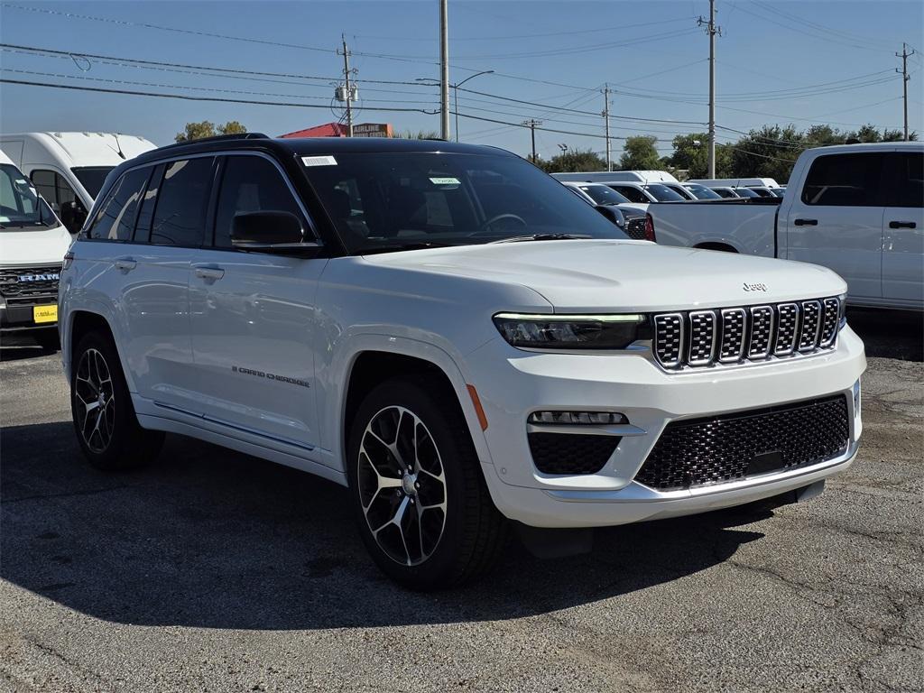 new 2025 Jeep Grand Cherokee car, priced at $57,368