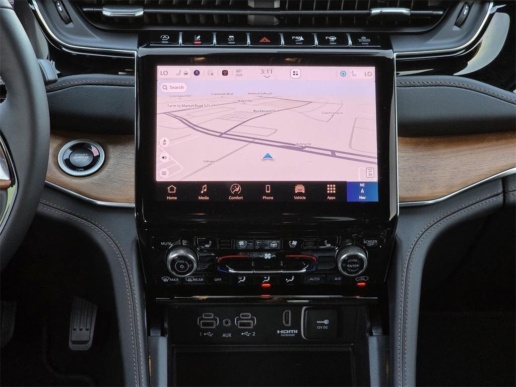 new 2025 Jeep Grand Cherokee car, priced at $57,368