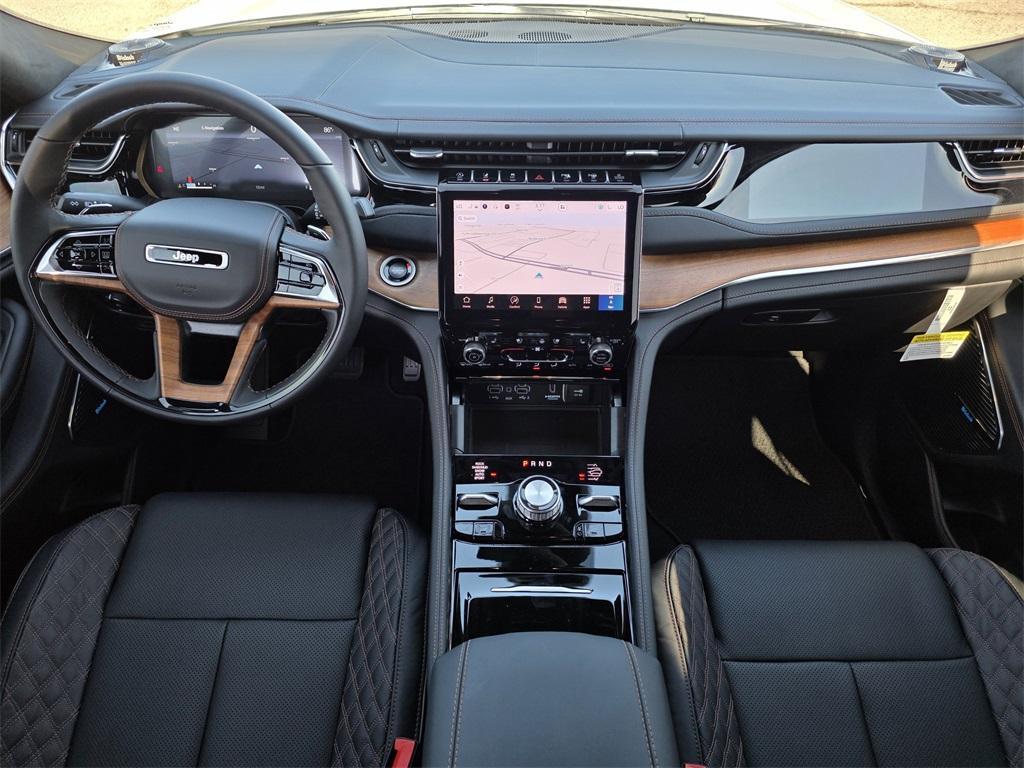 new 2025 Jeep Grand Cherokee car, priced at $57,368