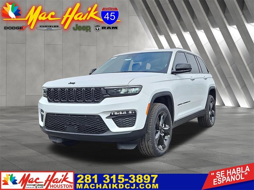 new 2025 Jeep Grand Cherokee car, priced at $45,730