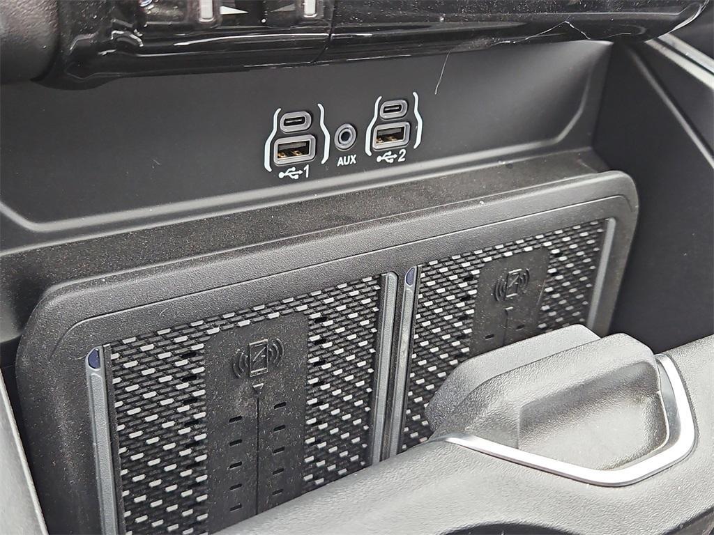 new 2025 Ram 2500 car, priced at $76,777