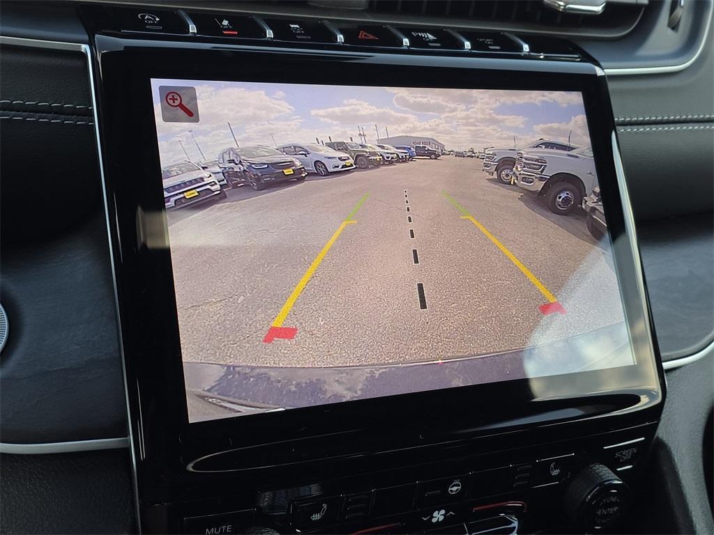 new 2025 Jeep Grand Cherokee L car, priced at $44,381