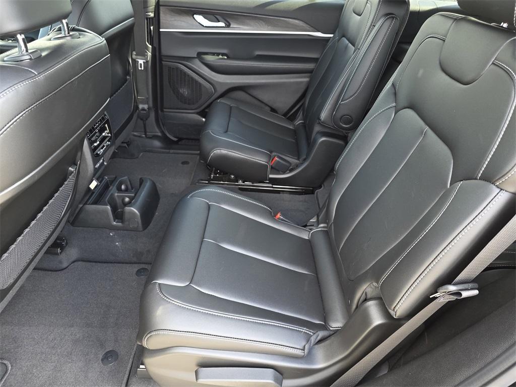 new 2025 Jeep Grand Cherokee L car, priced at $44,381