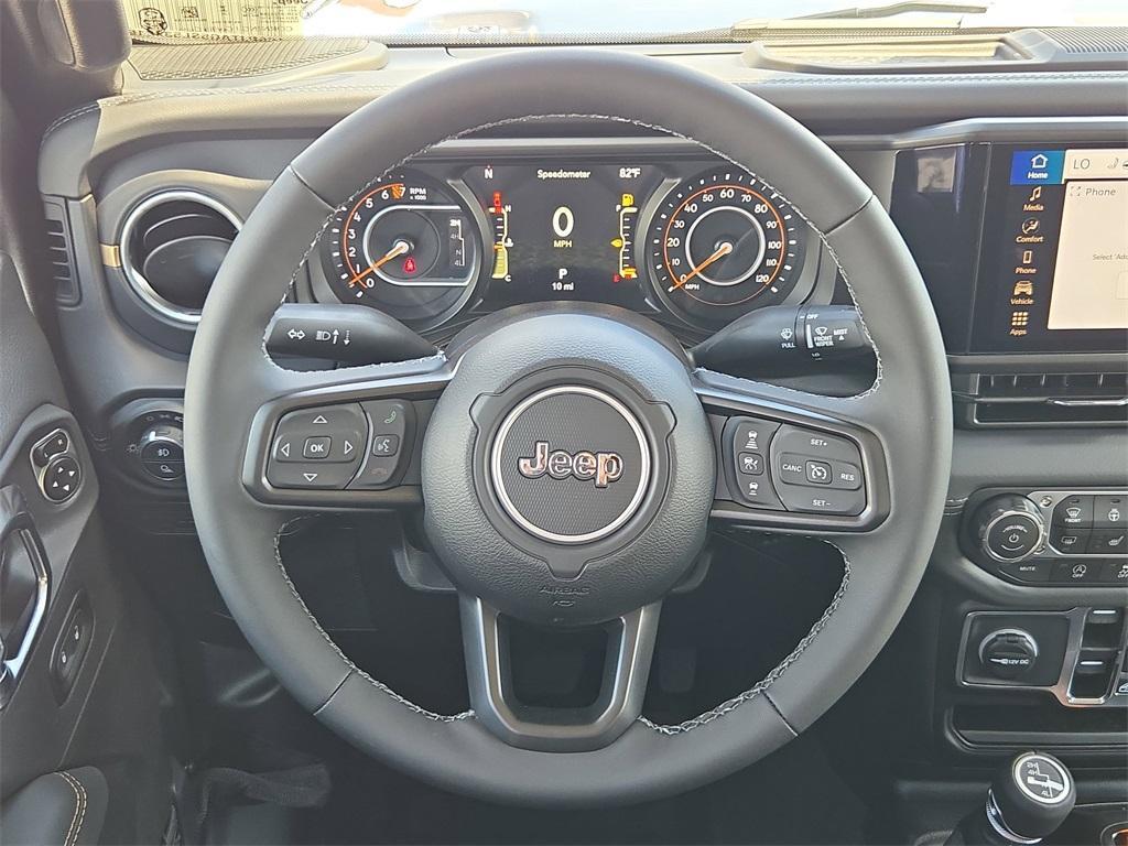 new 2025 Jeep Gladiator car, priced at $39,991