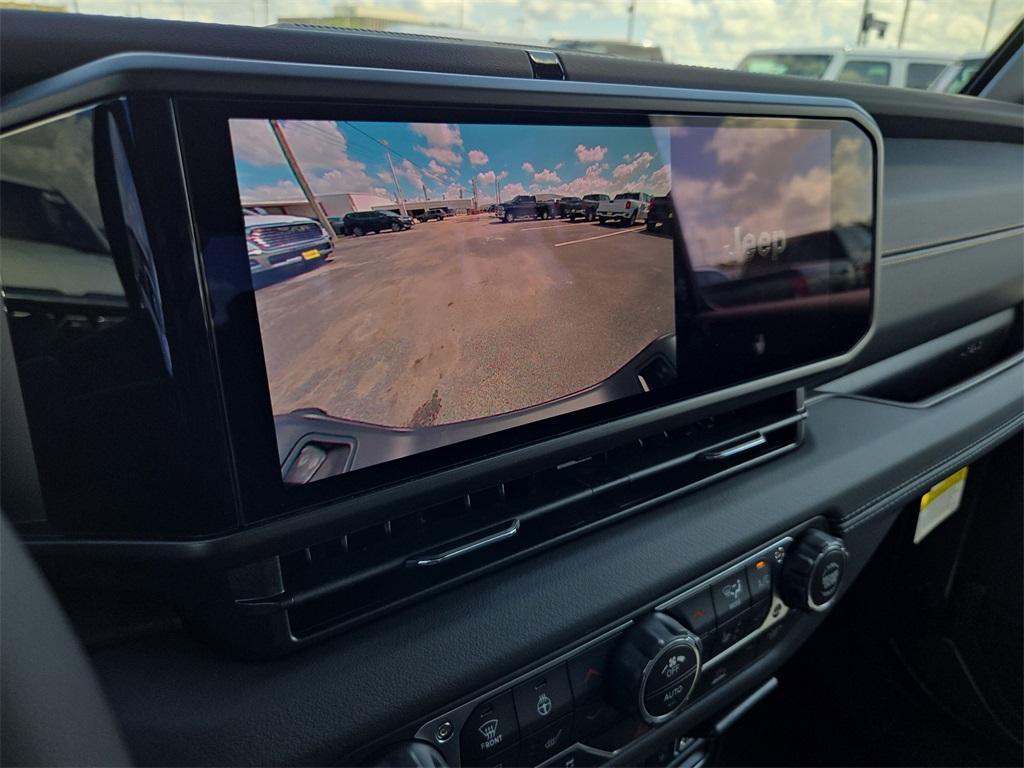 new 2025 Jeep Gladiator car, priced at $39,991