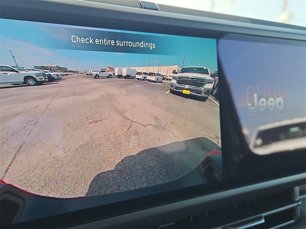 new 2025 Jeep Gladiator car, priced at $44,995