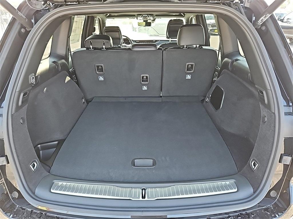 new 2024 Jeep Grand Cherokee car, priced at $53,898