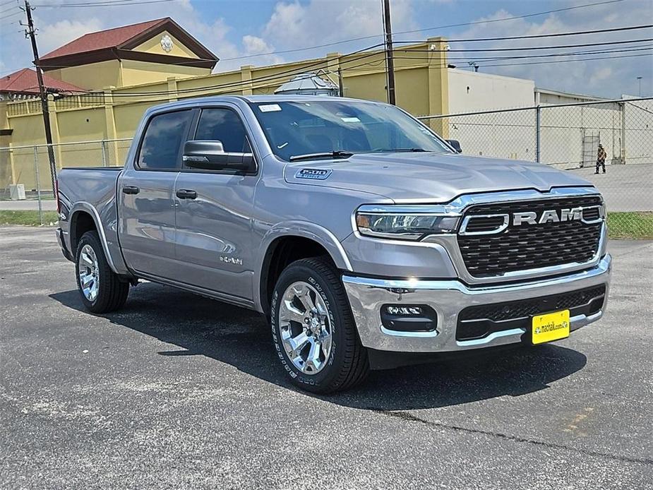 new 2025 Ram 1500 car, priced at $41,334