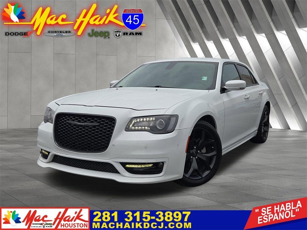 used 2022 Chrysler 300 car, priced at $21,291