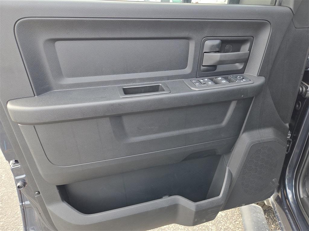 new 2025 Ram 2500 car, priced at $59,991